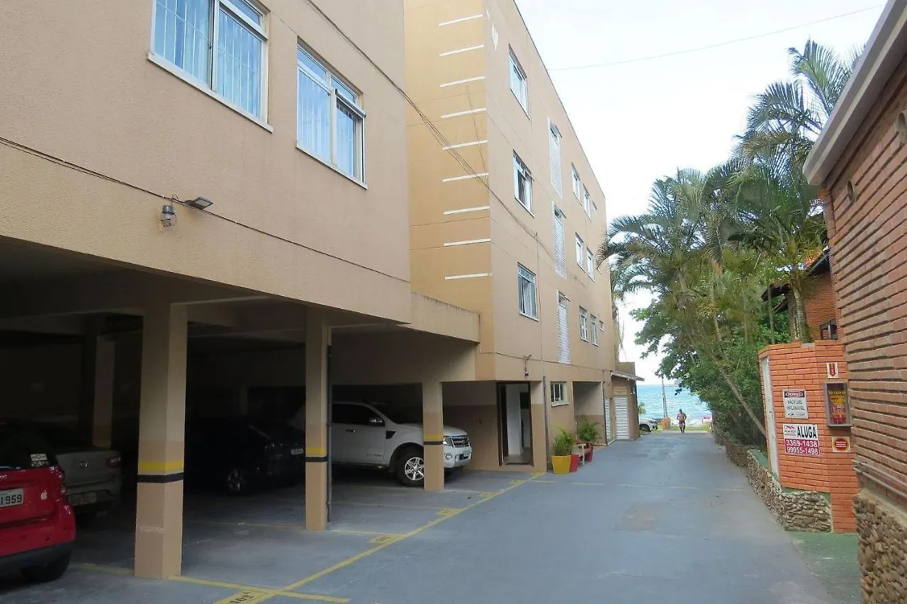 Residencial Camila Na Quadra Do Mar Em Bombinhas Apartment Brazil