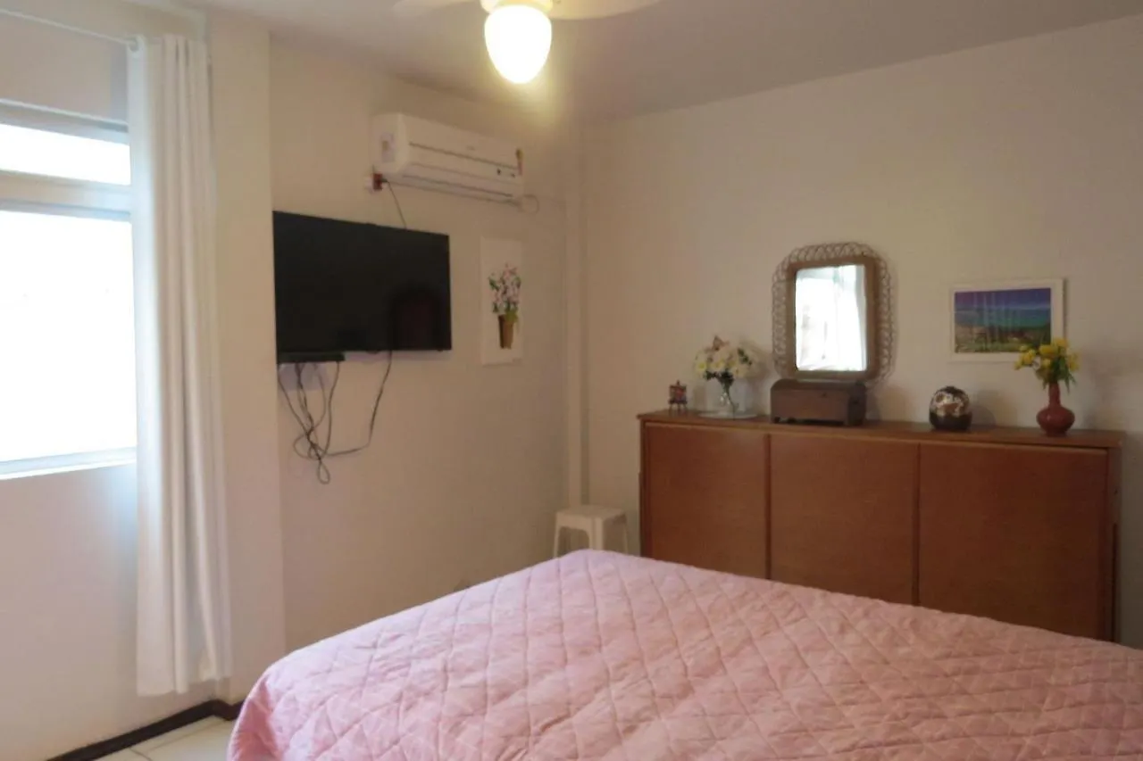 Residencial Camila Na Quadra Do Mar Em Bombinhas Apartment